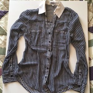 Houndstooth Portofino Button Down Office Top